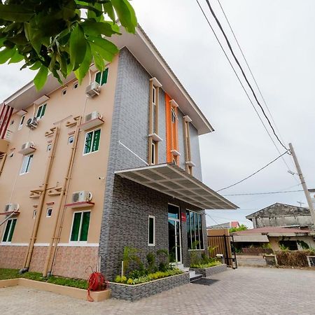 Hotel Reddoorz Syariah @ Panglima Polem Aceh à Banda Aceh Extérieur photo